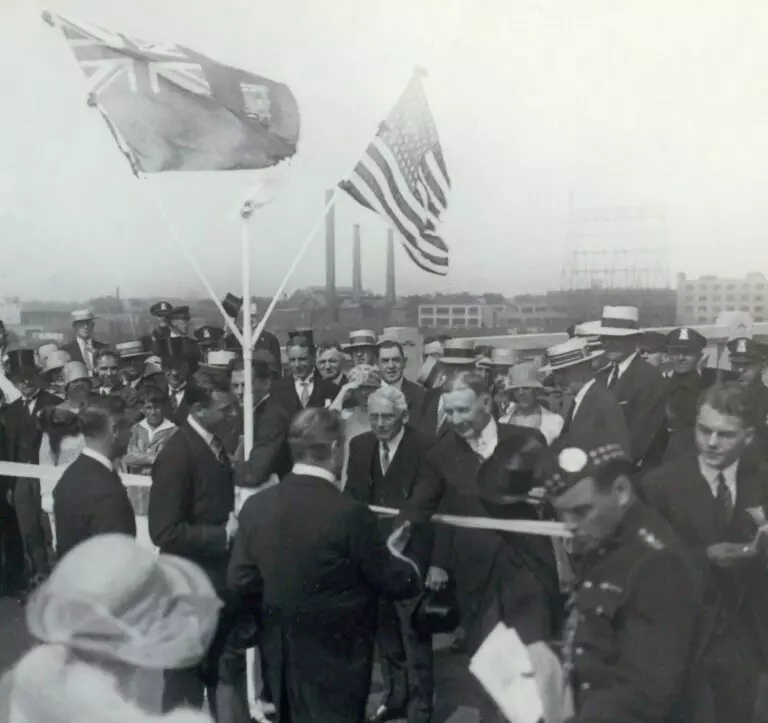 Peace Bridge Handshake at dedication